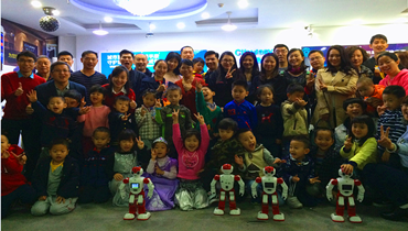 深圳實驗幼兒園家長孩子們走進城市漫步科技有限公司